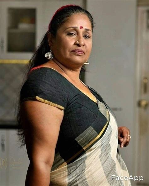 mallu aunty|Vezhambal